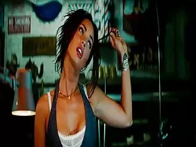 Ang kulay ginto ay hayaan sa isang bilog