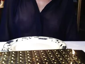 Ang Hot Russian girl na si Marina Visconti ay mainit na masturbating