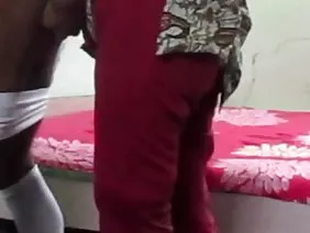 Ang tradisyon ng horned husband ay kakaiba