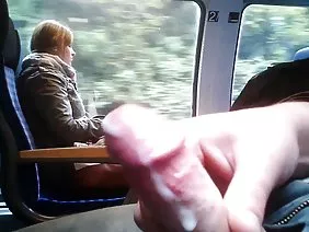 Blowjob sa kotse